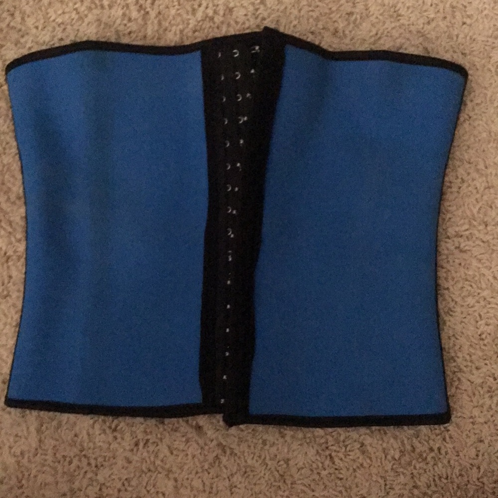 Used waist trainer